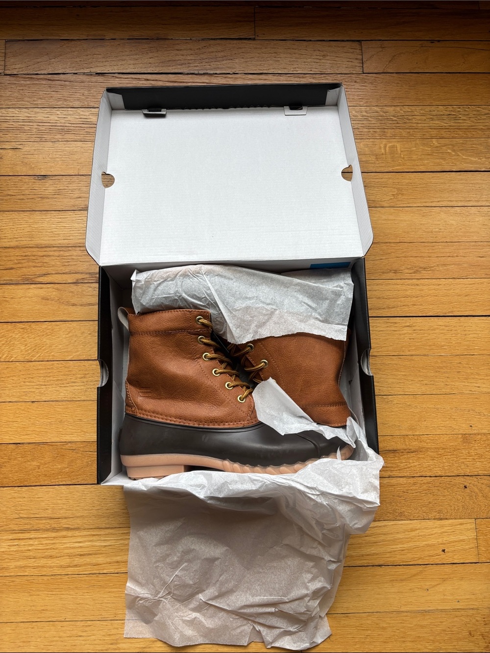 NWT London Fog Duck Boots Men size 10
